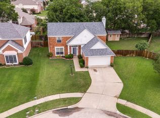 238 Browning Ln, Grand Prairie, TX 75052