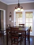 4th image of 101 Trumpet Vine Ln