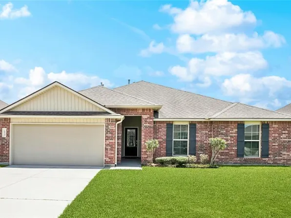 16730 Highland Heights Dr, Covington, LA 70435