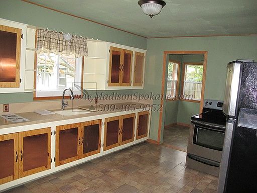 5th image of 17608 E Alki Ave