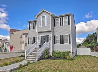 604 Detroit St, Fall River, MA 02721