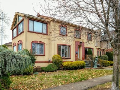 154-67 10th Ave, Whitestone, NY, 11357