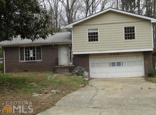 448 Johnson Rd, Forest Park, GA 30297