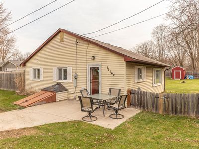11145 Nine Mile Rd, South Lyon, MI, 48178