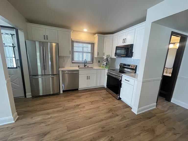 Tumblewood Ln — Photo 4