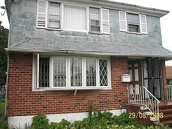 1st image of 144 12 Farmers Blvd