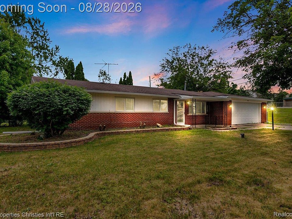 1st image of 41981 Quince Dr
