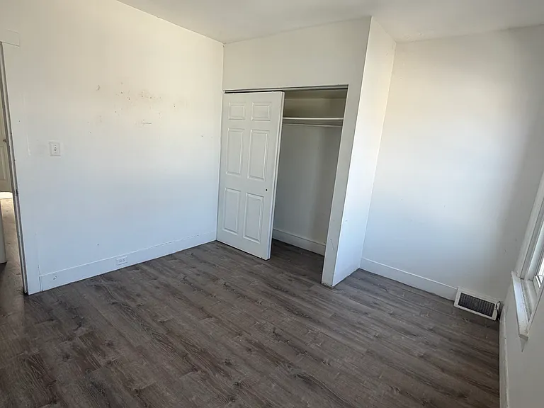 717 Birch St — Photo 3