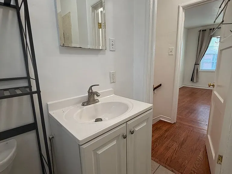 1602 Ashby Ave — Photo 8