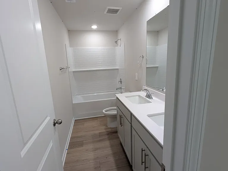 916 Grand Mesa Dr — Photo 13