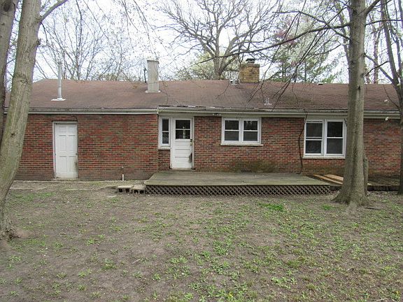 4th image of 550 Central Ave