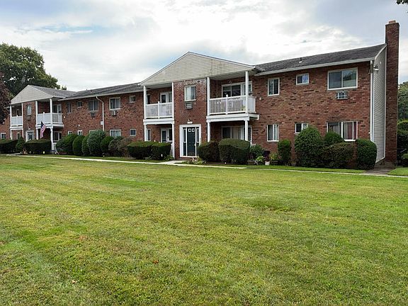 2nd image of 61 Adams Rd APT 1G