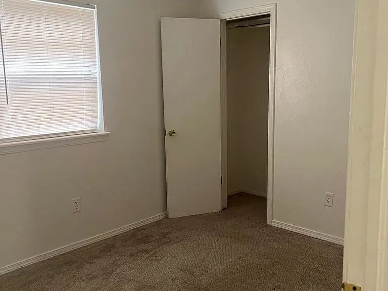 1516 McDonald Dr — Photo 6