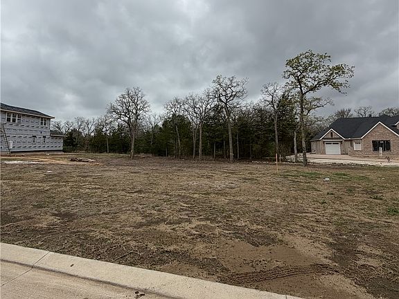 2nd image of 1714 Hidalgo Pass Ct