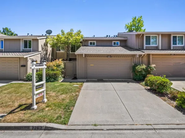 22812 Longdown Rd, Cupertino, CA 95014