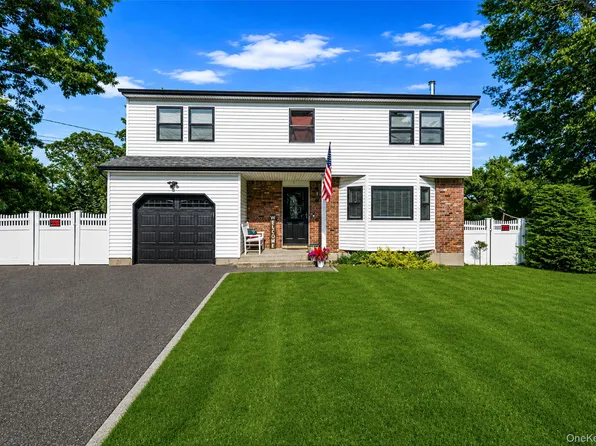 53 Abbott Avenue, Mastic, NY 11950