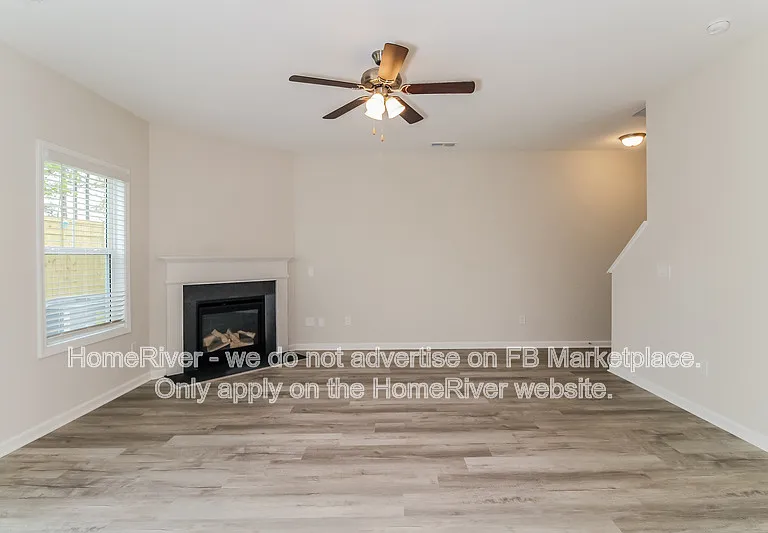 224 Sundrop St — Photo 3