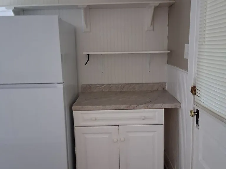 121 S 5th St — Photo 34