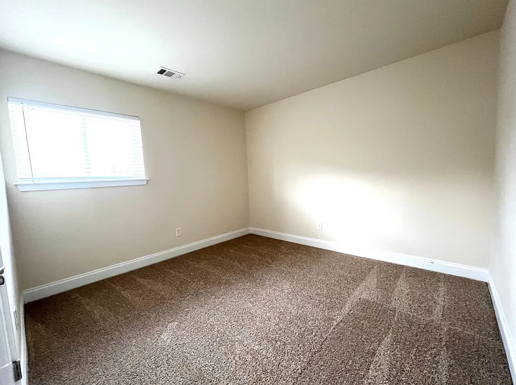 Upland Village Apartments & Condos — Photo 4