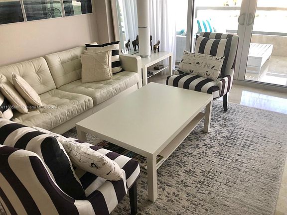 4th image of 9261 E Bay Harbor Dr Unit 404