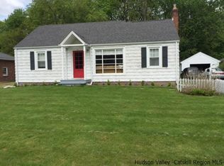 34 Spaulding Ln, Saugerties, NY 12477