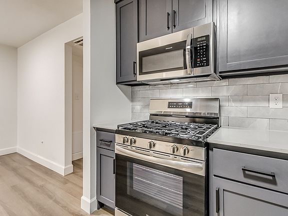 4th image of 4519 E 31st St #55