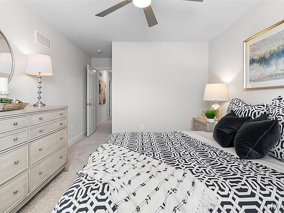 5th image of 2 Nottingham At Walnut Hls