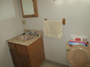633 Sanderson Ave, Olyphant, PA