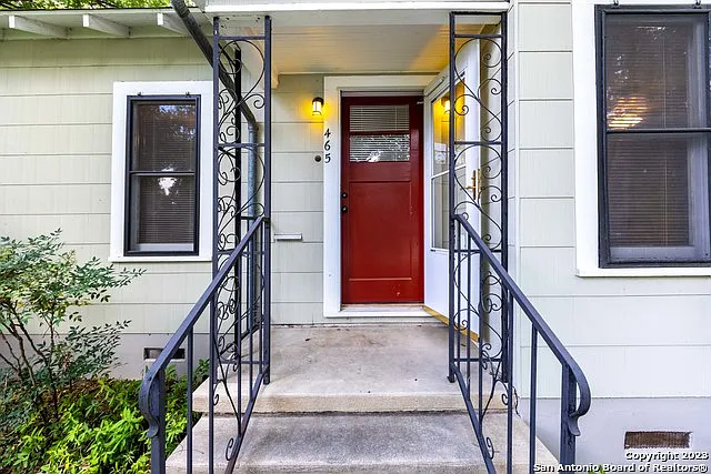 2 bed, 1.5 bath, 1460 sqft, $1,750 — Photo 3