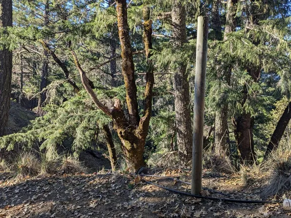 3751 Running Springs Road, Ukiah, CA 95482