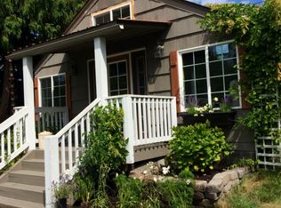 942 Sands View Rd, Camano Island, WA 98282