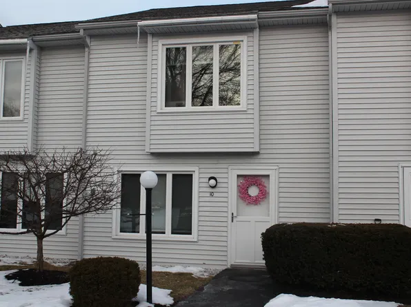 10 Kyle Drive, Newport, NH 03773