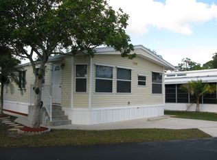 4530 Split Log Ln E, Estero, FL 33928