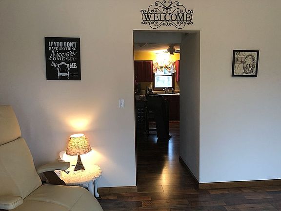 Dining room leads to kitchen