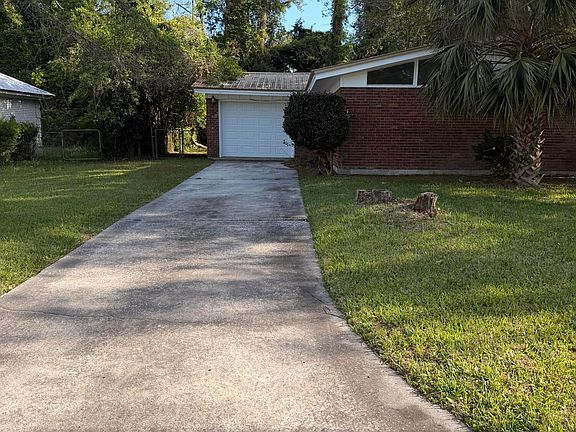 2nd image of 116 McDowell Ave
