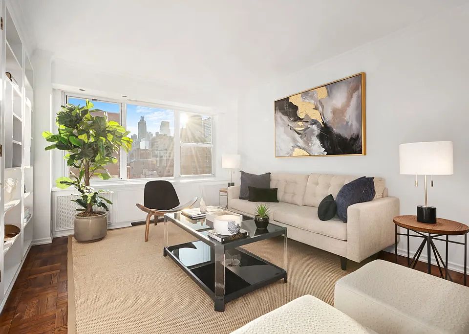1st image of 360 E 72nd St APT A1104