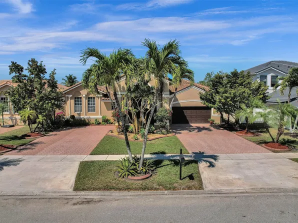 16407 NW 16th Street, Pembroke Pines, FL 33028