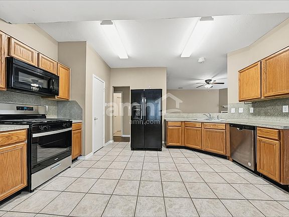 3rd image of 20322 Linden Tree Dr