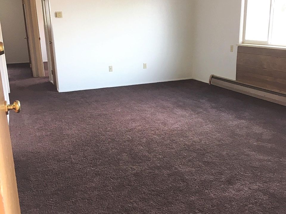1st image of 1609 E Baker St APT 2