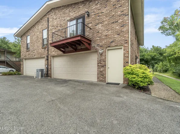 3108 Parkside Ct, Louisville, KY 40214