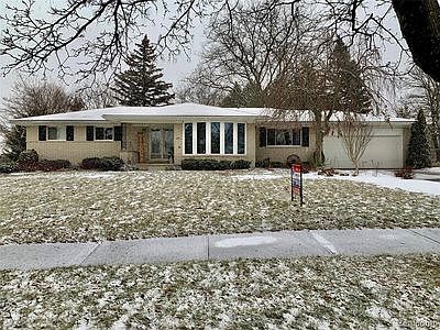 1st image of 418 Bella Vista Dr