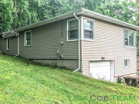 5th image of 3701 Grand River Dr NE