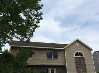 2022 Michael Ln, Schenectady, NY 12306