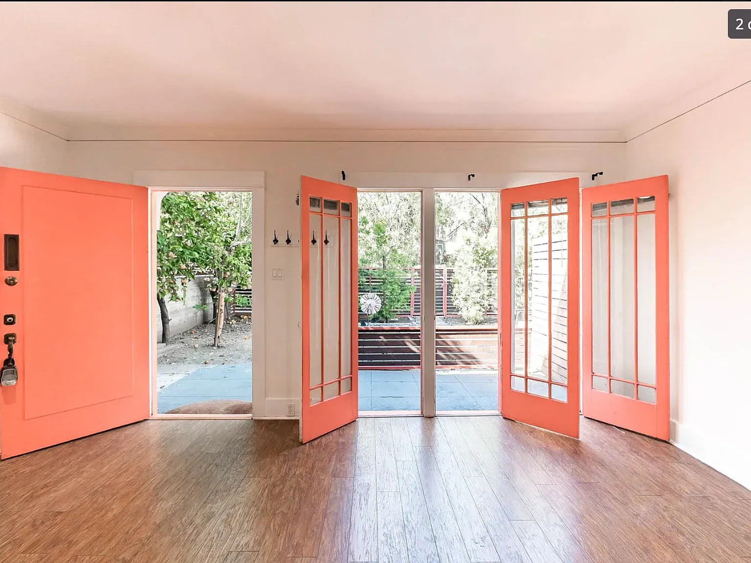 4544 Avocado St — Photo 3