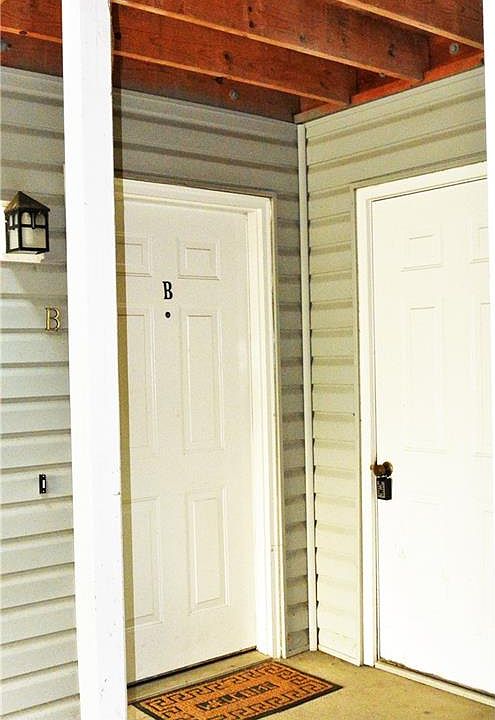 1st image of 4212 Edith Ln APT B