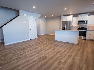 3308 Kenner Loop, Bismarck, ND 58504