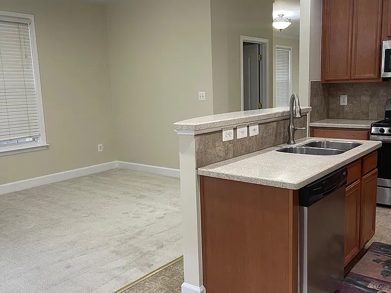 620 Kingfisher Ave — Photo 16