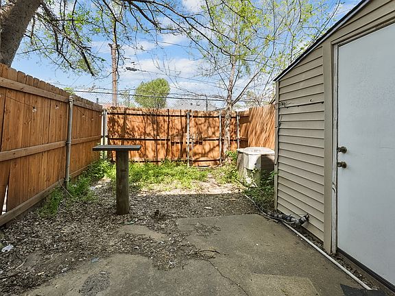 3rd image of 9415 Olde Towne Row
