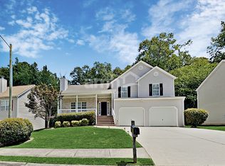 5759 Newnan Cir, Austell, GA 30106