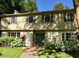 481 Iron Mountain Blvd, Lake Oswego, OR 97034